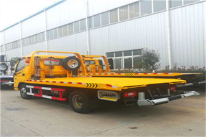 马边附近拖车救援搭电